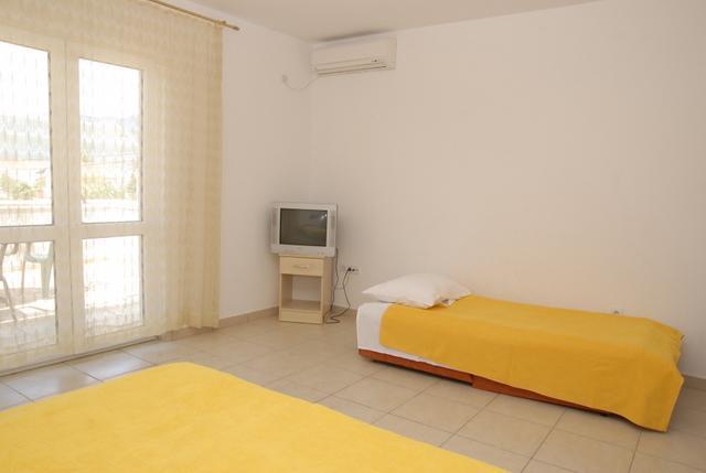 Apartments Dosljak Tivat Exterior foto